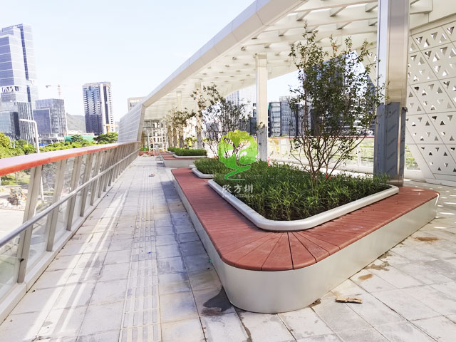 不銹鋼花池坐凳美化深圳前?？缃止珗@G9天橋城市戶外景觀